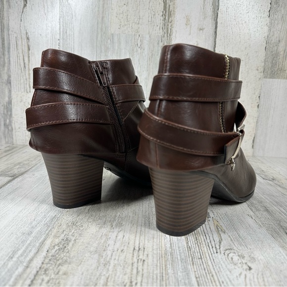 THALIA SODI Tully Women's Brown Strappy Buckle Accent Bootie #1004 - Picture 6 of 12